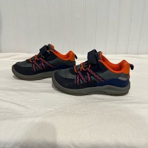 OshKosh B’gosh ever play toddler shoes